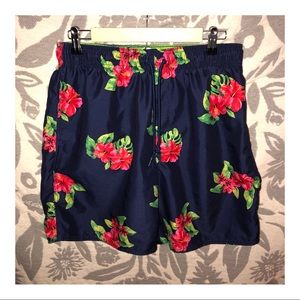 Men’s swim trunks